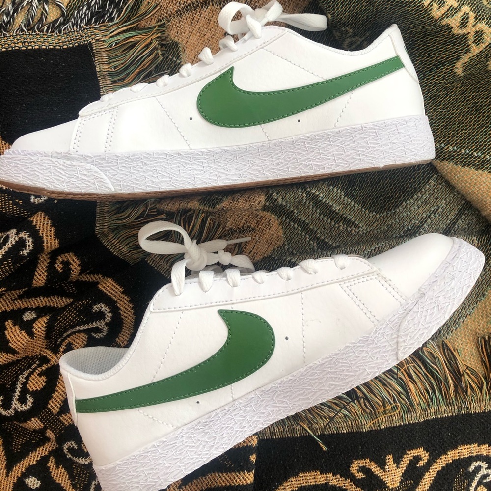 New Nike Forest green Blazer Lows